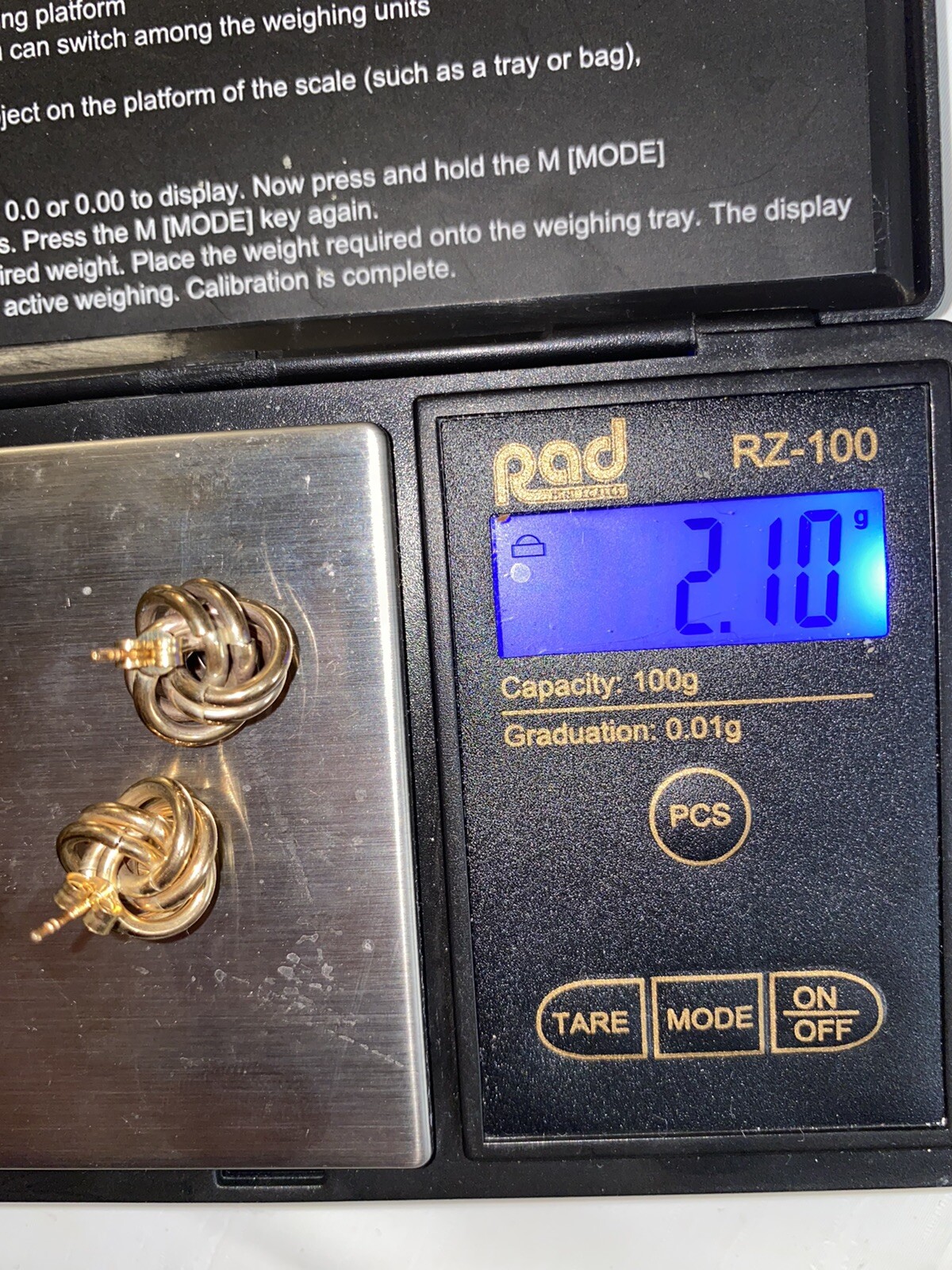 Victorian 9ct Solid Gold Earrings - image 3