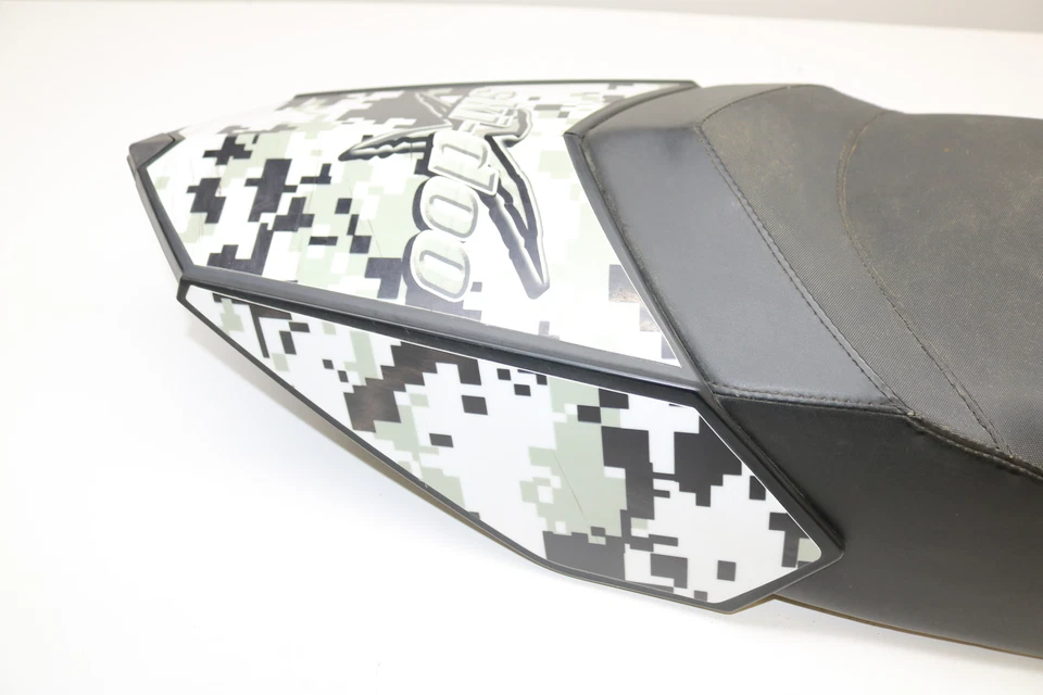 Ski-doo Mxz Tnt 800 Etec Xp 2011 120" conjunto de asiento y maletero de almacenamiento Foto 3 de 4