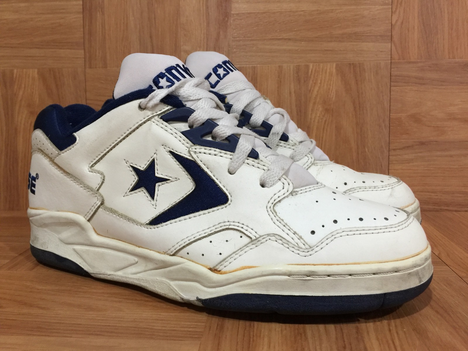 Vintage🔥 Converse Official Shoe Of The NBA Basketball Sneakers Sz 7.5