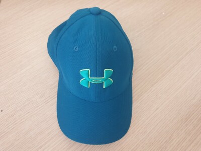 Under Armor Boy basebal hat