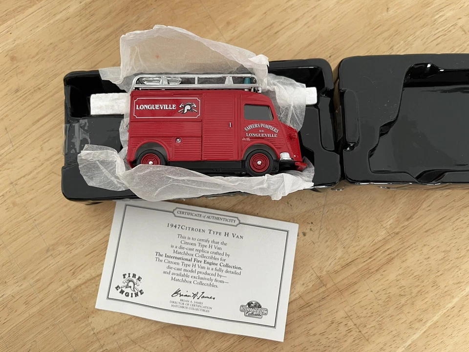 Matchbox Models Of Yesteryear 1947 CITROEN TYPE H VAN 1:43 YFE13 Fire Truck - Image 2 of 4