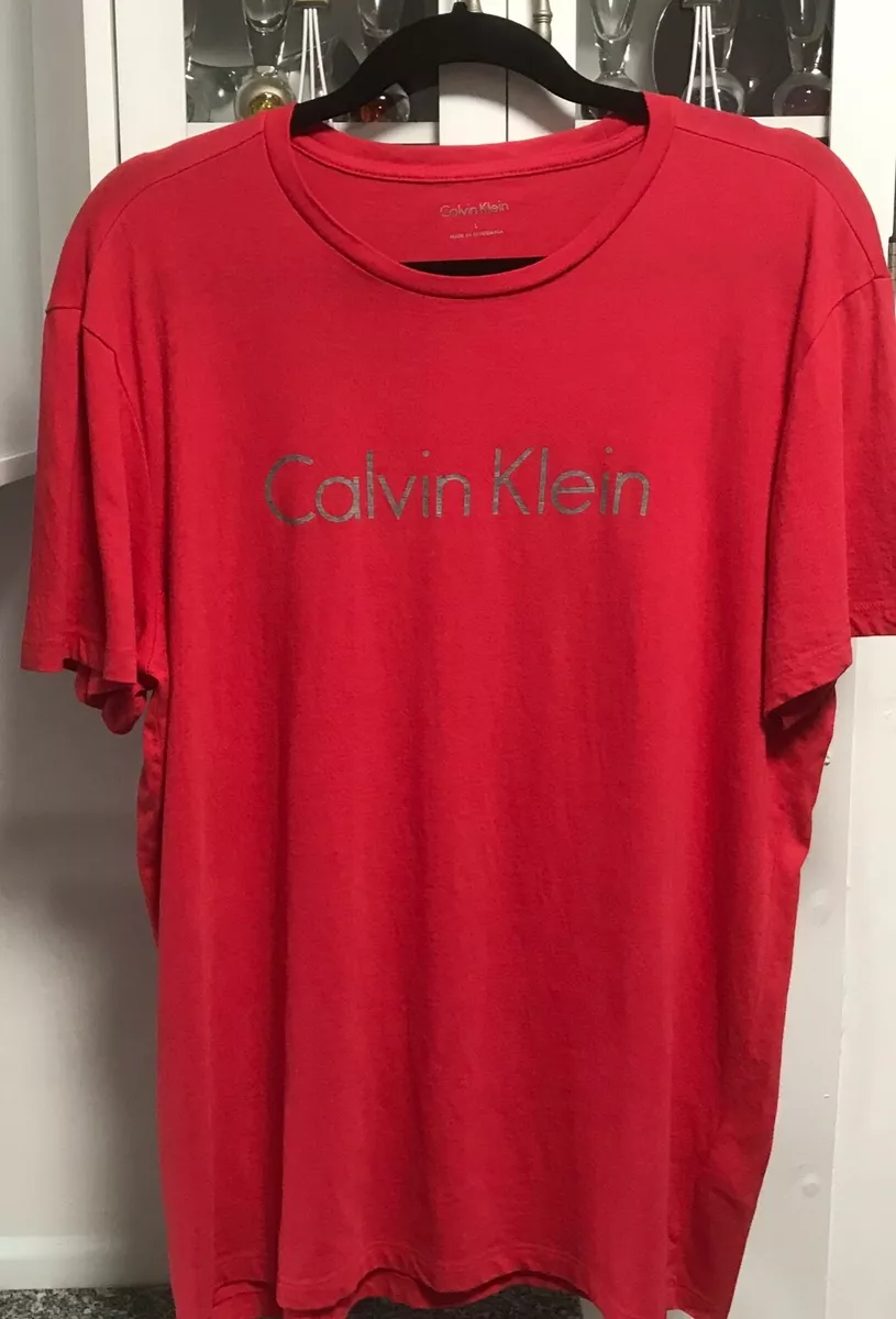 Calvin Klein T-shirt Men's size Large Red RN36543 CA 50900 |