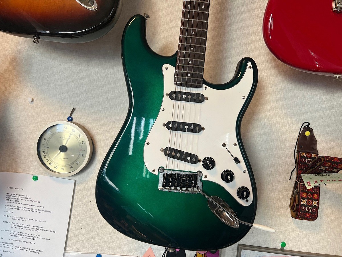 squier by fender ストラト カスタム品 Squier by Fender ST-801 Green Metallic Burst Made in Japan