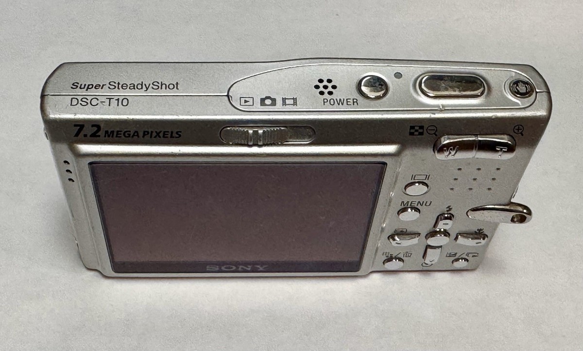 Sony Cyber-shot DSC-T10 7.2MP 3x Zoom Digital Camera + 1GB SD +