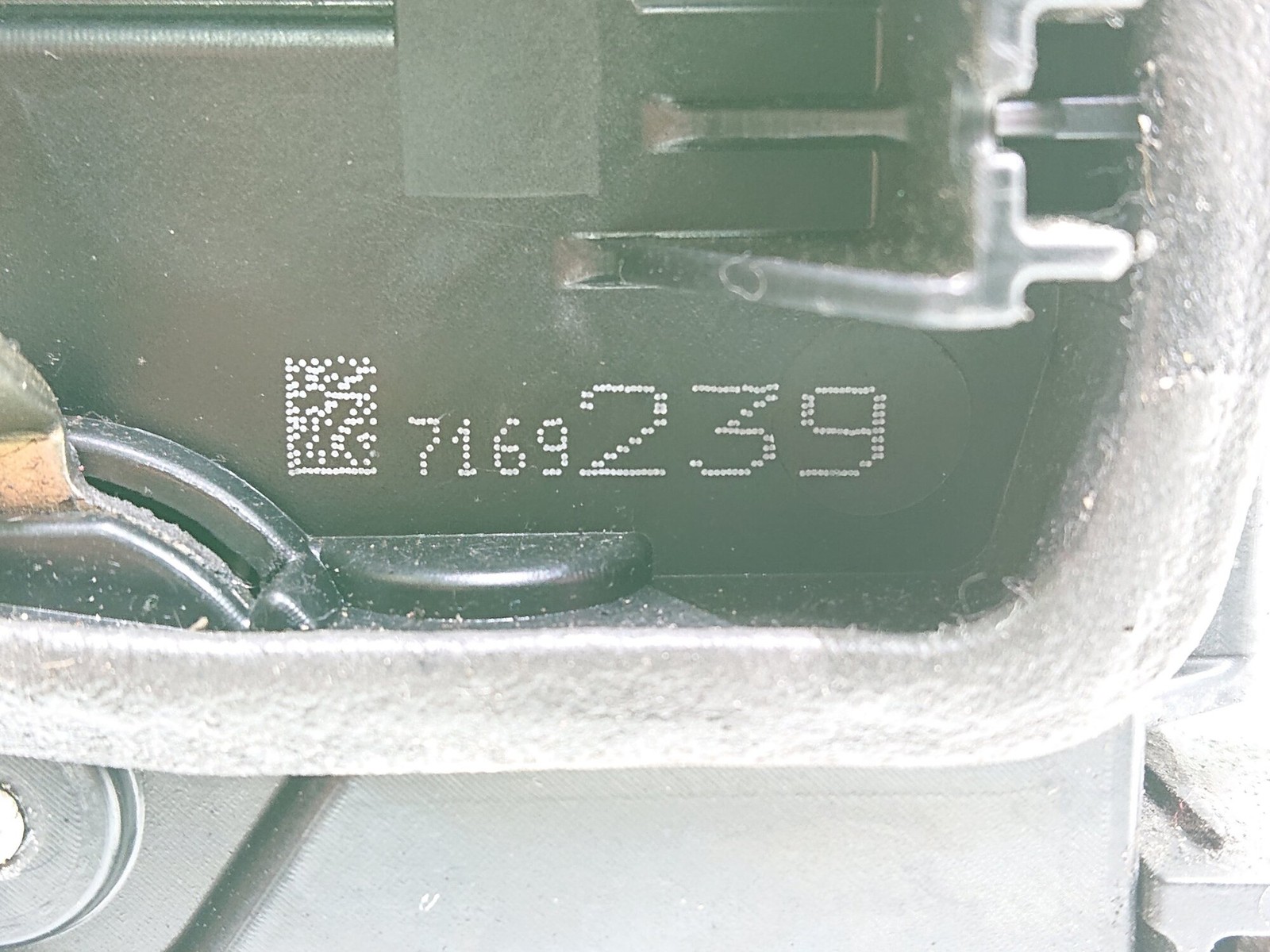 Foto 5 di 8