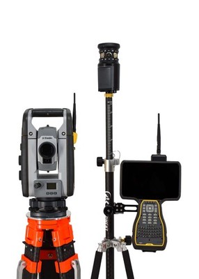 Trimble SPS930 1'' Robotic Total Station Kit w/ TSC7 Tablet & SCS900, Siteworks