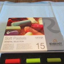 REMBRANDT 15 HALF LENGTH SOFT PASTELS GENERAL SELECTION