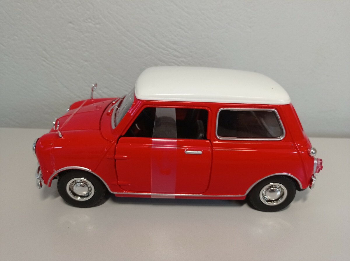 自動車 MOTOR MAX MORRIS MINI COOPER 73113RD MOTORMAX 1/18 - 73113 CLASSIC OLD MINI COOPER - RED / WHITE