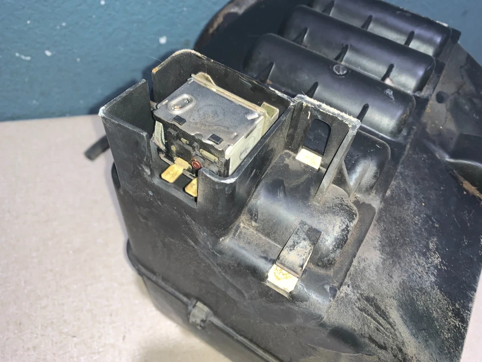 84 85 Honda Accord A/C Evaporador y caja montaje carcasa Foto 4 de 4