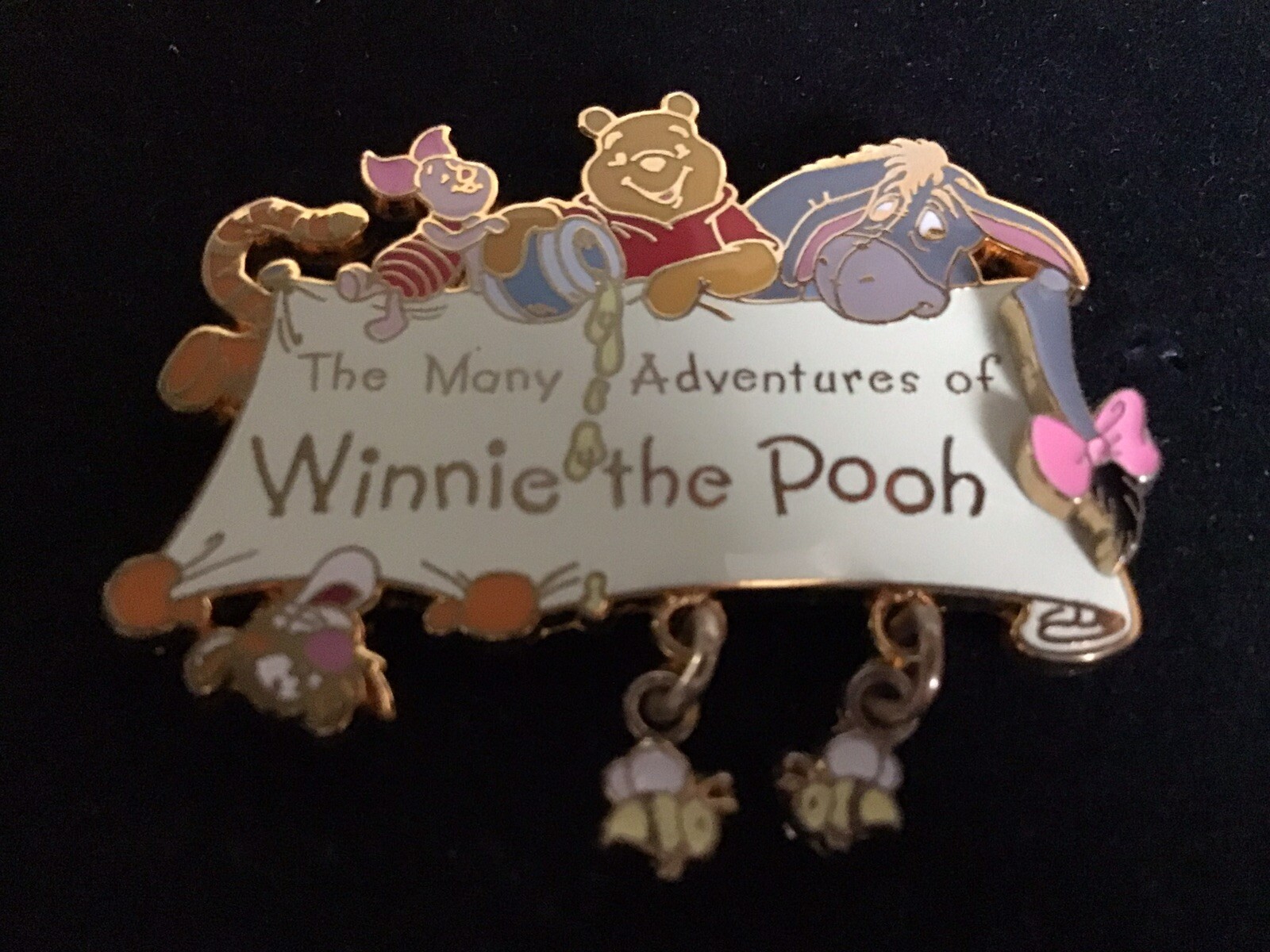 Disney Many Adventures Of Winnie The Pooh Dangle Pin