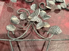 Beautiful Leaf Design Wall Decorative Plate Holders for A Kitchen Home Decor