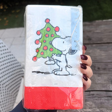 Peanuts Snoopy Christmas Holiday Guest Napkins Luncheon Beverage Christmas Tree