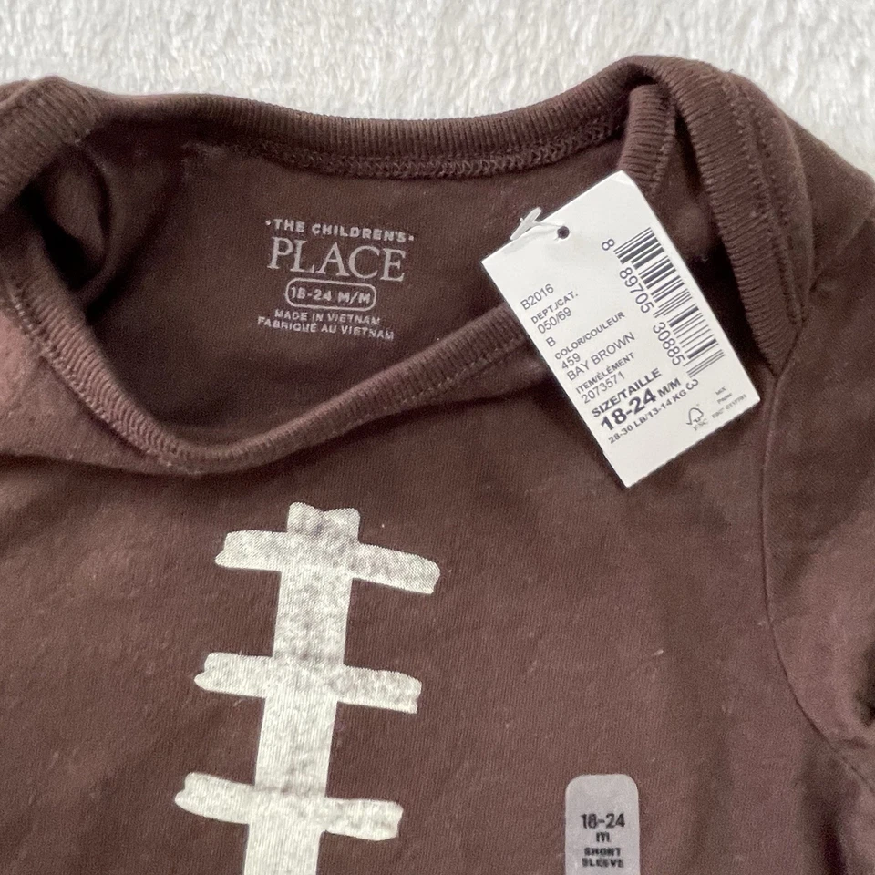 Nuevo con etiquetas Traje de Fútbol Unisex The Children's Place, 18-24M (Mediano) Foto 3 de 4