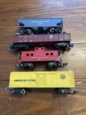 Vintage Lot of American Flyer Model Train Rolling Stock Freight Cars S Gauge