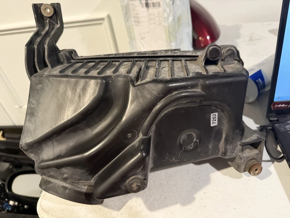 2003 2004 2005 Honda Accord Air Cleaner Filter Box 3.0Assembly 17211-RCA-A00 OEM Foto 3 de 4