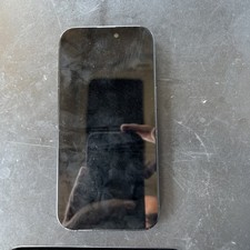 Apple iPhone 16, Negro