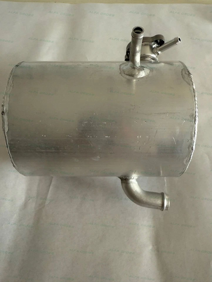 Tanque de radiador de desbordamiento de expansión OEM 3155416 1963-1967 para Chevrolet C2 Corvette Foto 3 de 4