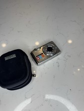Olympus FE-310 Digital Camera   8MP, 5  Zoom  Case