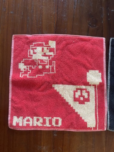 Club Nintendo Super Mario Print Face Towels - Picture 2 of 6