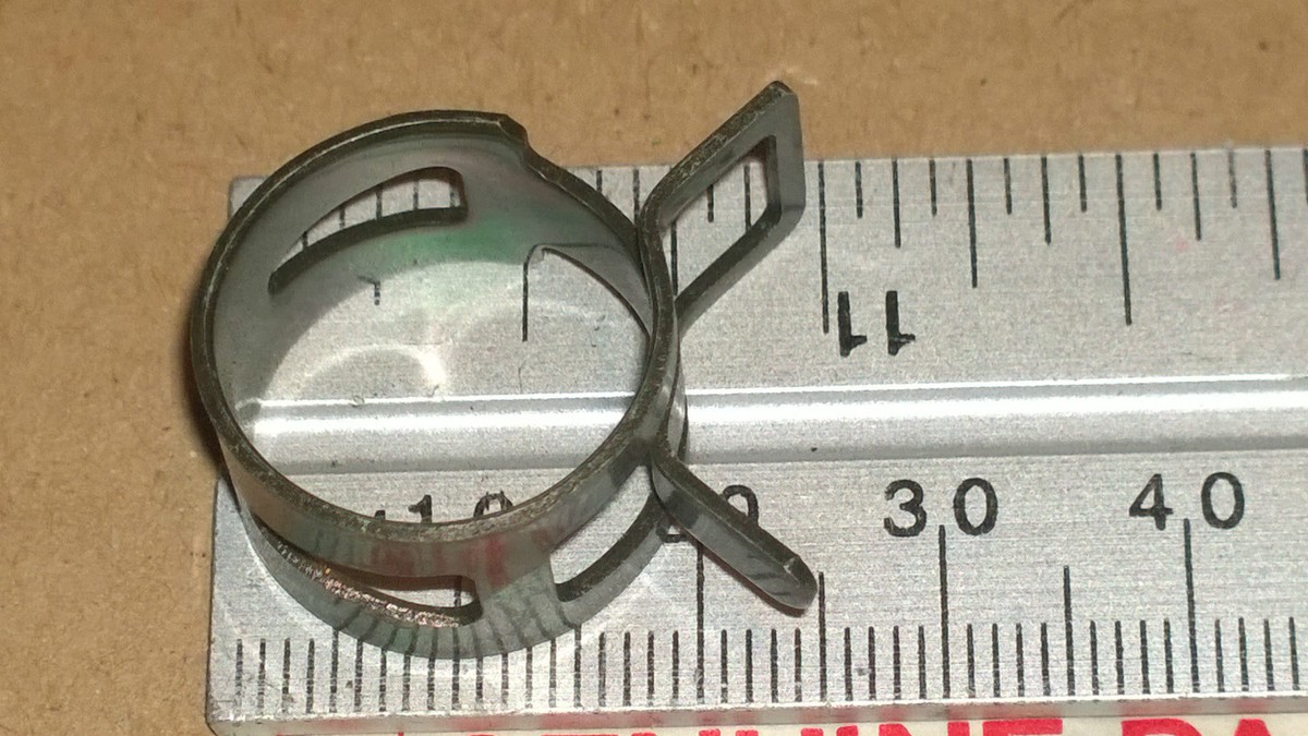 まり　12 ZX-12R ZX1200 New Genuine Kawasaki Crankcase Breather Hose Clamp P