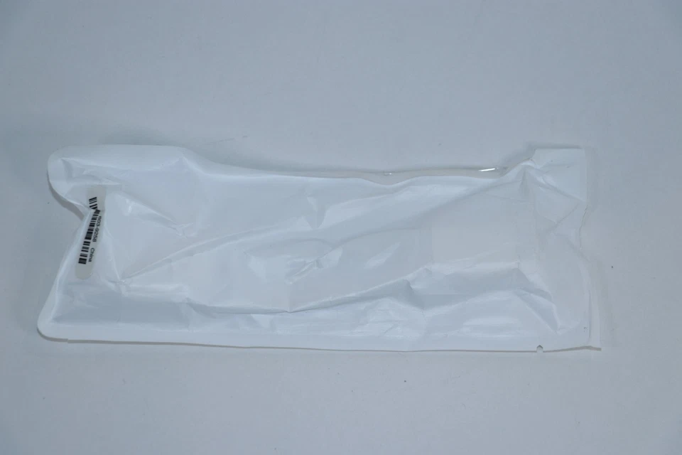 OEM Genuine Apple MacBook Mini DVI to VGA Cable Adapter M9320G/A NEW - Image 2 of 2