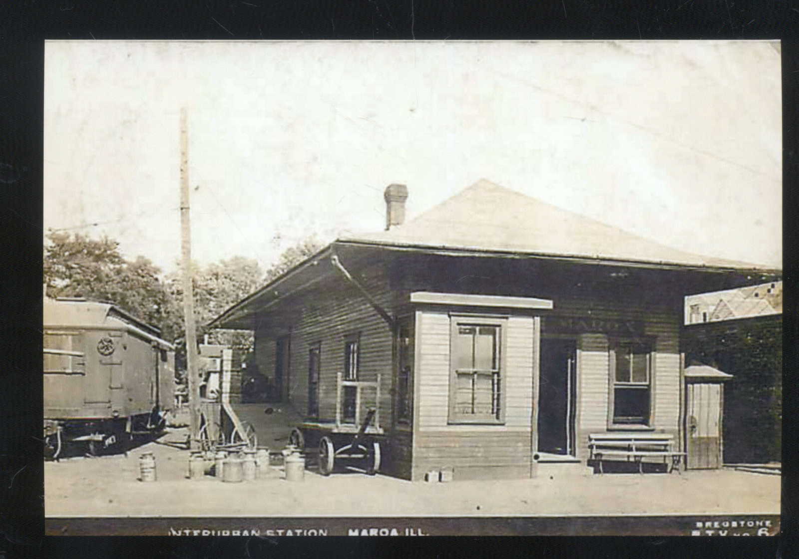 REAL PHOTO MAROA ILLINOIS RAILROAD DEPOT TRAIN STATION POSTCARD COPY