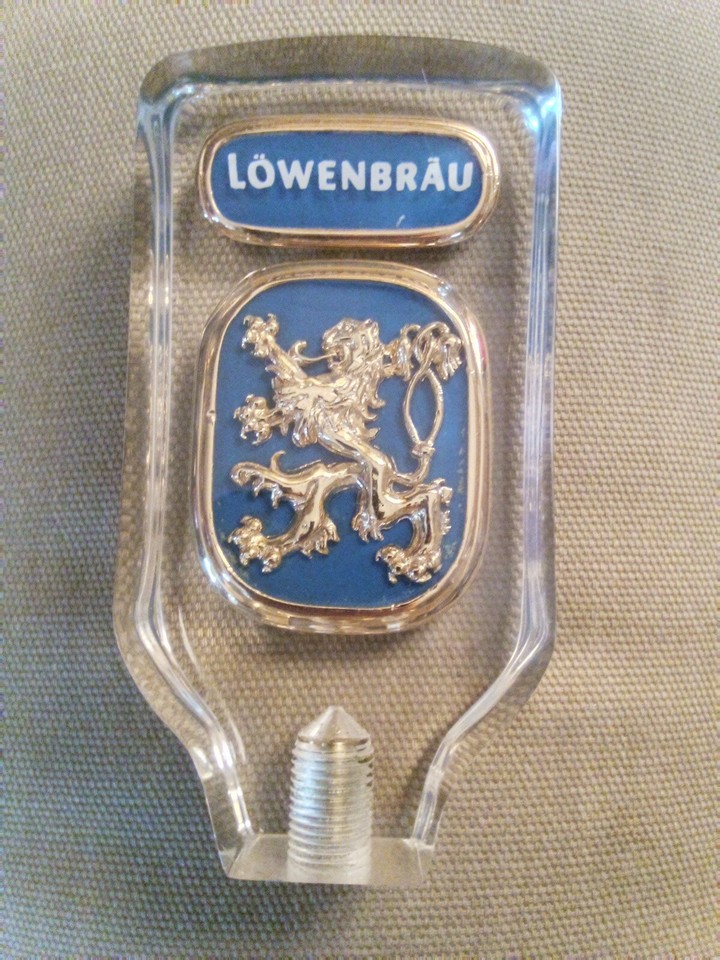 LOWENBRAU Acrylic Beer Tap Handle Vintage Display Bar Man Cave