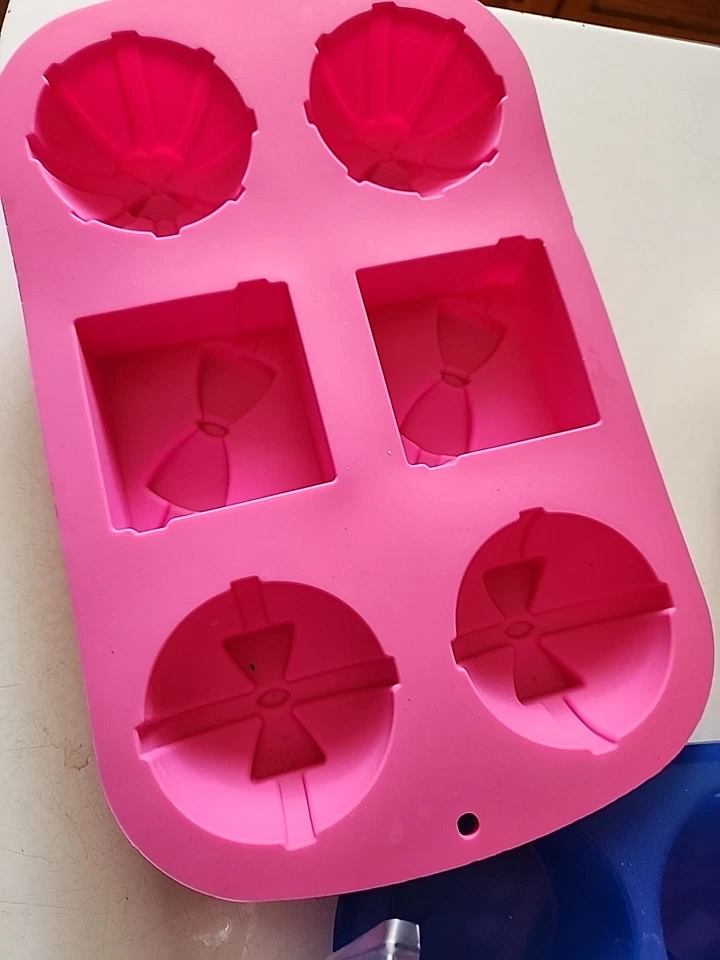 Huge Lot Silicone Molds 29~Flexible~Soap, Baking, Crafts - Image 3 of 4