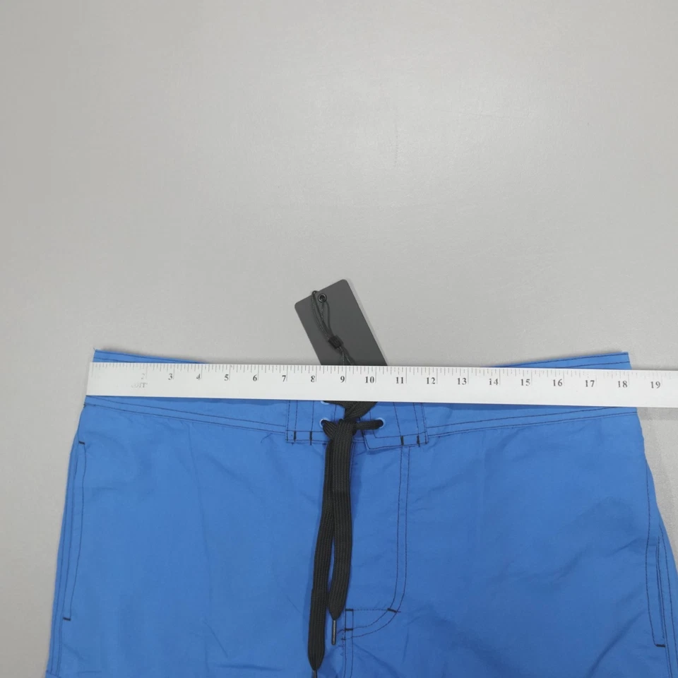 True Religion Cargo Board Shorts 12 in Men’s Size L Flap Pocket Victoria Blue - Image 4 of 4