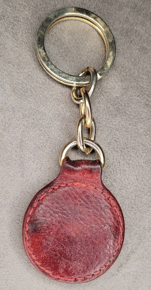 Vintage Lancel key ring porte clés metal doré et cuir - Photo 3/3