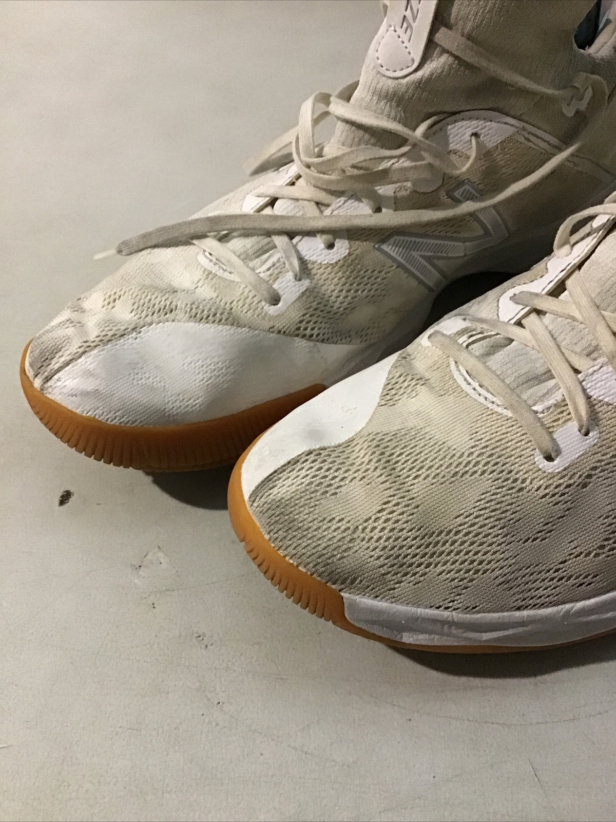 New Balance Men's Freezelx 2.0 Box Lacrosse Shoe size… Gem