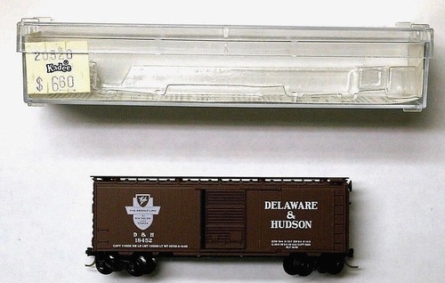 MTL Micro-Trains 20520 Delaware & Hudson D&H 18452 40 pies vagón de carga de una sola puerta  | Zustand: New
