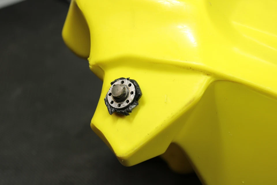 Suzuki RM85 RM85L 2004 OEM pila de tanque de combustible tanque de gasolina Foto 3 de 4