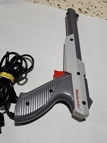 1985 NINTENDO NES ZAPPER  DUCK HUNT GUN NES-005 OEM UNTESTED