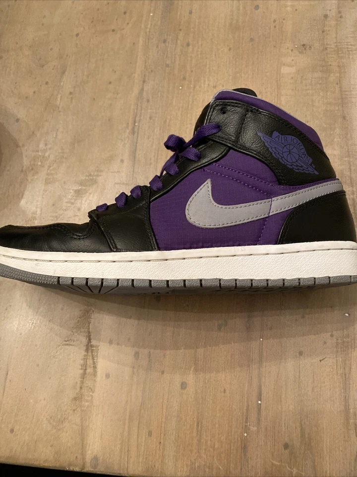 2012 Nike Air Jordan 1 ретро Phat суда фиолетовый средний. Размер 10. 364770-018 подержанные - Изображение 3 из 4