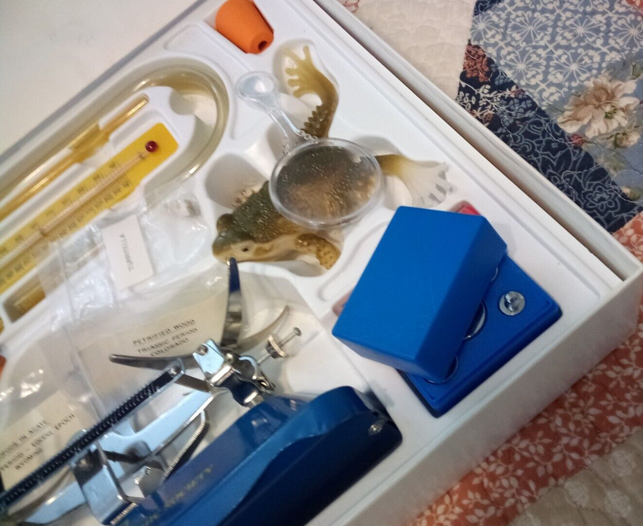 Try It! Science Activity Kit National Geographic Society Alexander Graham Bell 