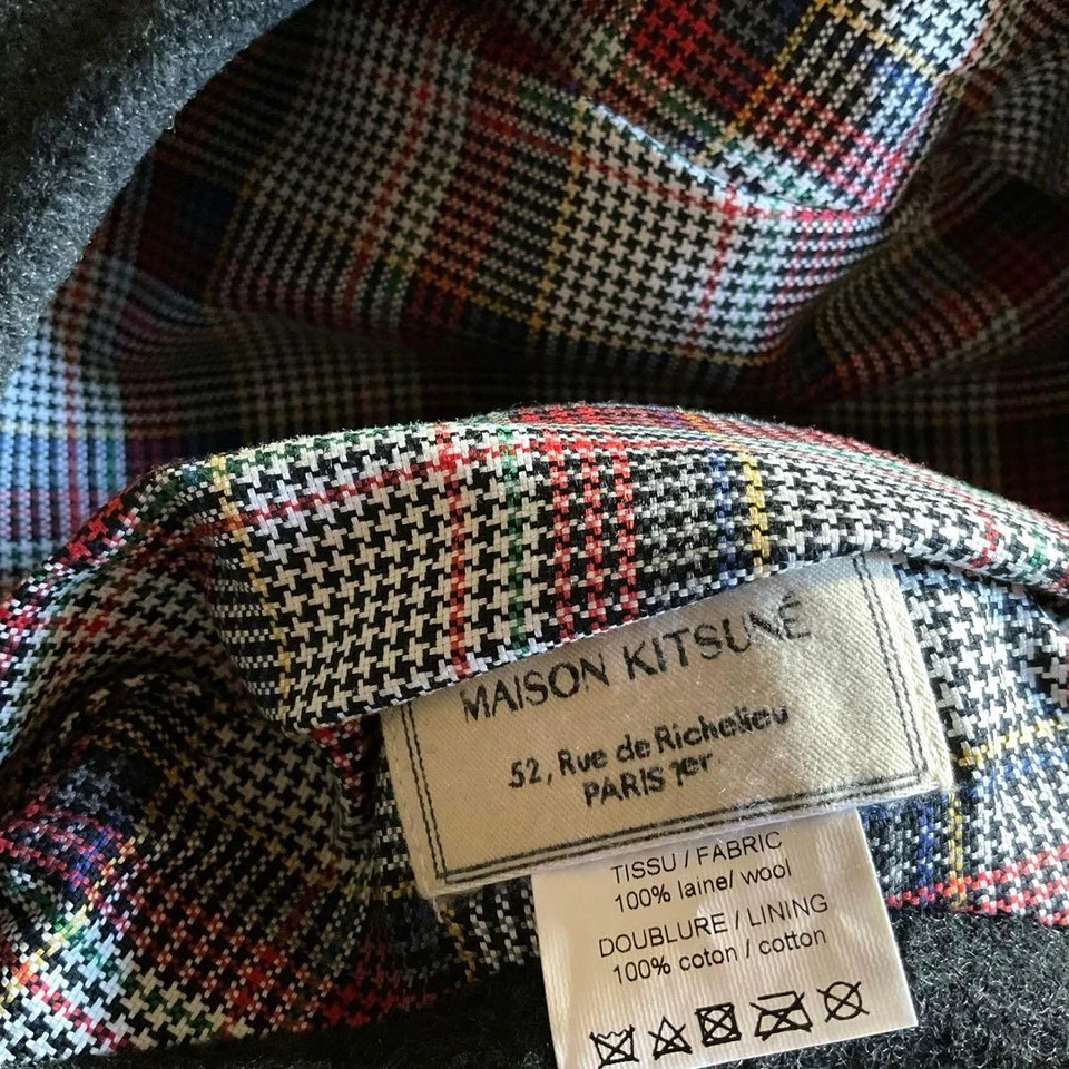 MAISON KITSUNE wool beret charcoal gray - Image 3 of 3