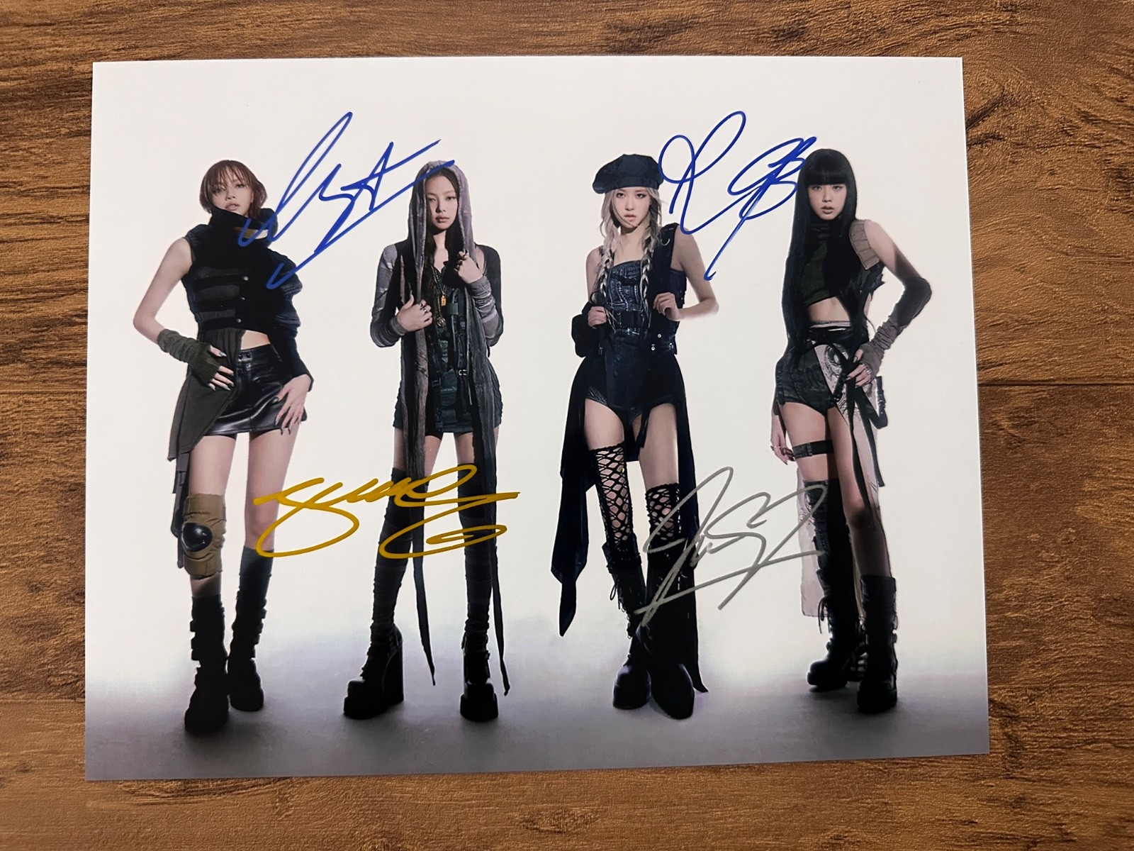 Blackpink – Signed 8×10 Movie Photo