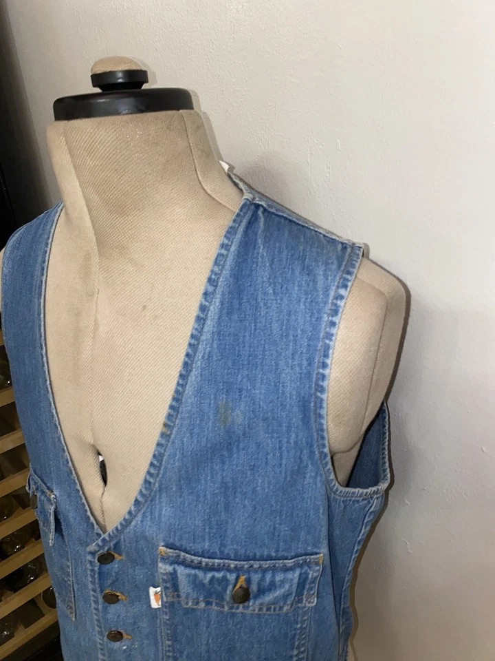 Chaleco Vaquero Azul Claro Pestaña Zanahoria Levis Fresh Produce Vintage Años 70’s Grande EE. UU. Foto 4 de 4