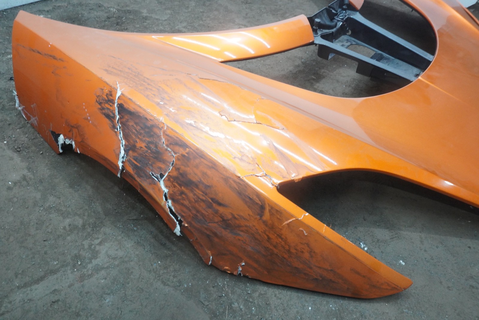 Lotus Evora 2018 Front Clamshell panel Orange