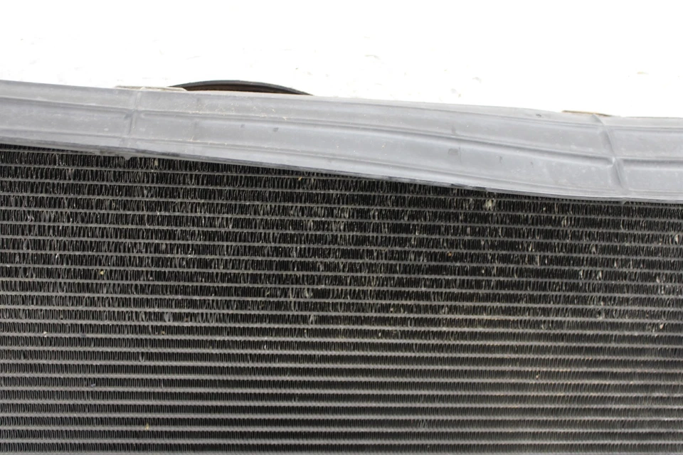 2012-2019 Fiat 500 Radiator / Radiator Fan / Condenser Assembly OEM ML31 - Image 3 of 4