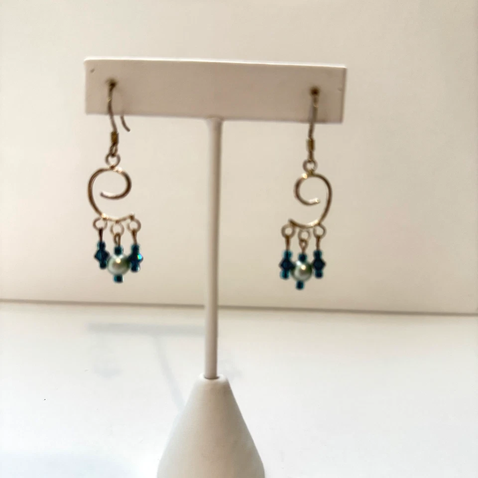 Pendientes colgantes de alambre en espiral cuentas azules de plata de ley 925 Foto 2 de 4