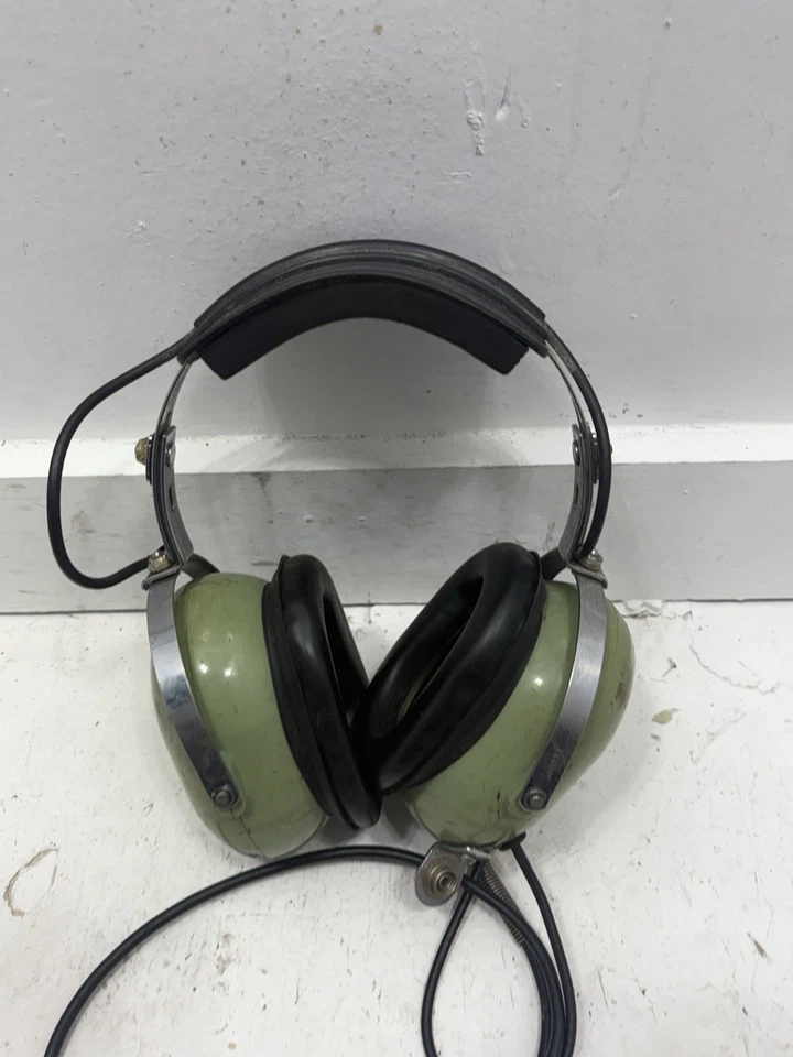 David Clark H3310 Headset Aviation Untested - Image 2 of 4