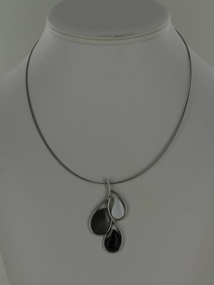 Lia Sophia Droplet Necklace - Triple 