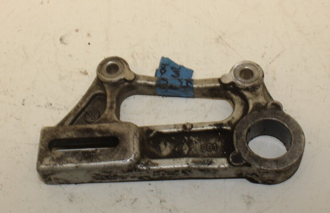 2003 - 2004 KAWASAKI NINJA ZX6R REAR BRAKE CALIPER BRACKET 43034