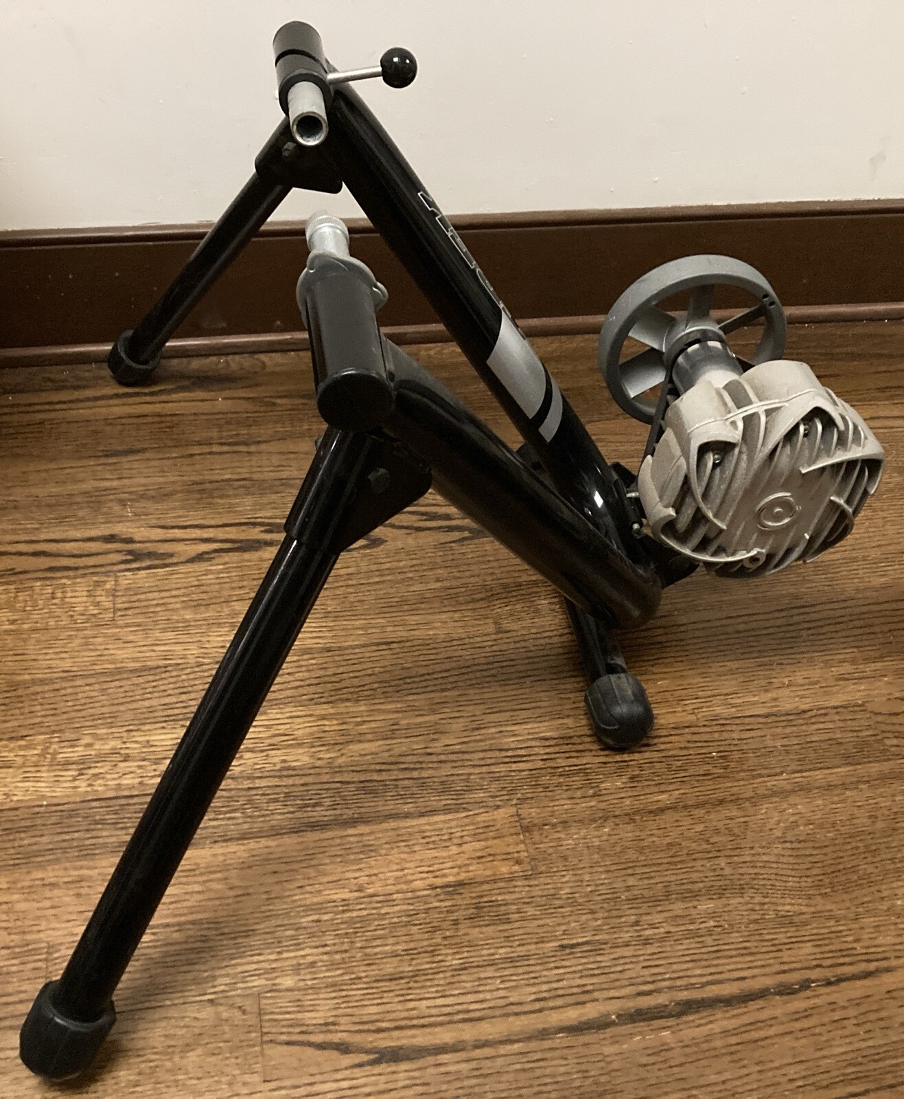 cycleops front wheel stand