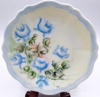 Vintage O&EG Royal Austria Hand Painted Artist Signed ''Holdman'' plate 6.75'' diam