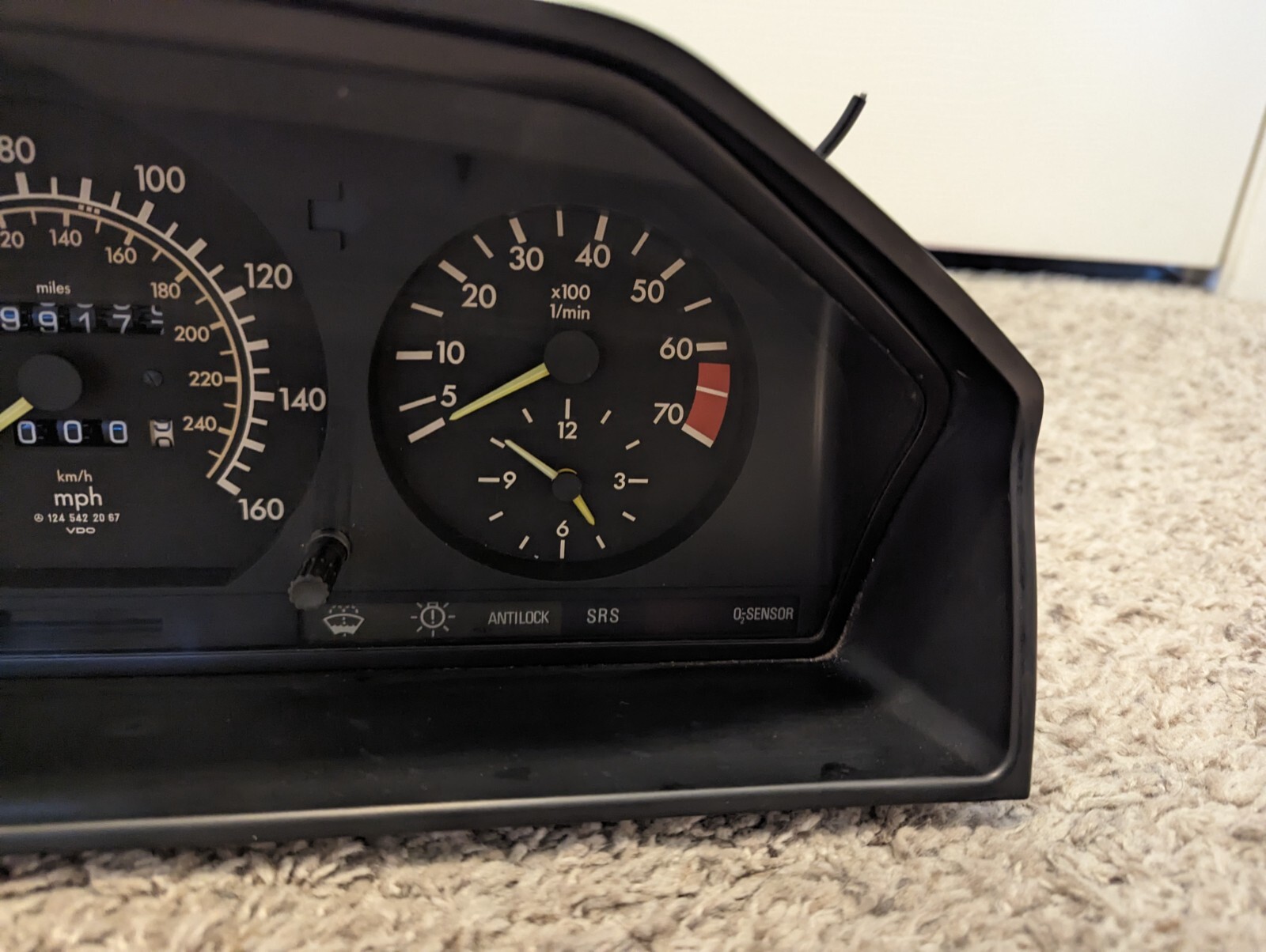 1987 Mercedes W124 260E Instrument Cluster Speedometer OEM 99k miles