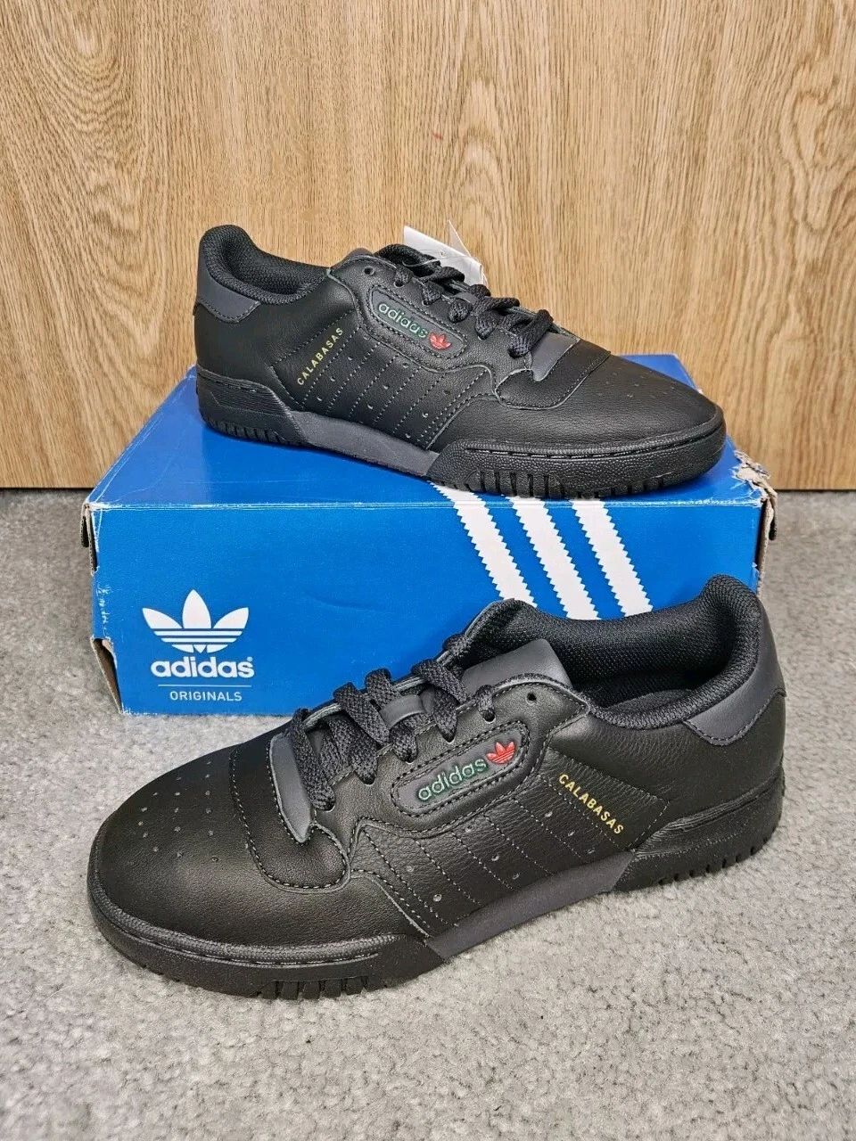 Adidas Yeezy Powerphase Calabasas Core nere taglia 6 NUOVE