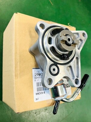 SH15-18-G00A Mazda Genuine Vacuum Pump - Mazda6 GJ CX-5 3 2.2